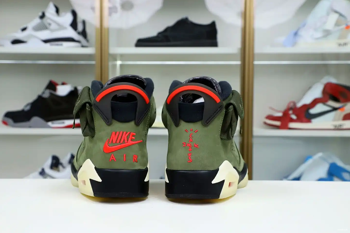 Kimikick SCOTT 'OLIVE' AIR TRAVIS RETRO JORDAN 6 X 0503